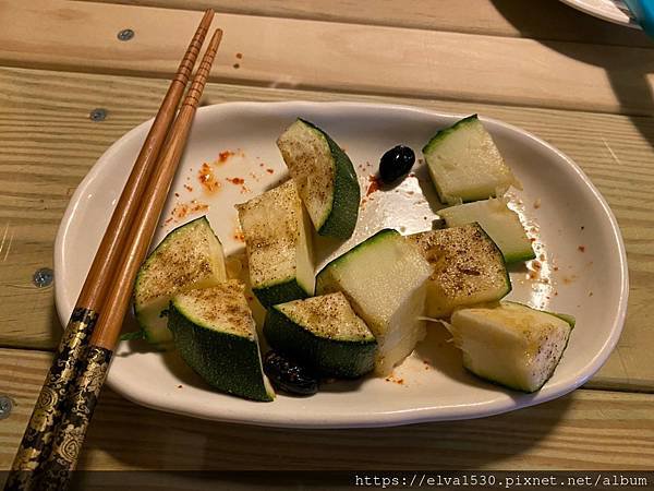 巷弄居酒屋｜藏身在傳統市場內的日式居酒屋，下班後小酌的好去處