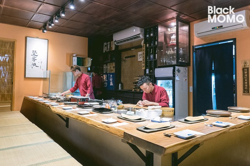 中壢｜坐著做壽司本店・多謝款待！親切澎湃的無菜單日本料理