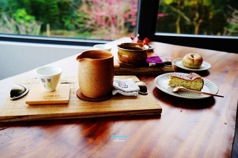 嘉義阿里山「山角鐵茶屋」｜隱藏在茶園間的新潮茶屋，氣氛一流茶飲點心也很棒！