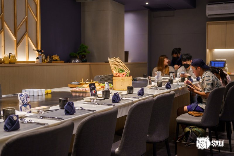 新竹無菜單鐵板燒，野生活龍蝦三吃、熊本A5和牛、北海道生食級干貝，約會慶生推薦