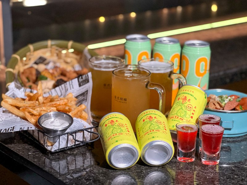高雄高空酒吧「PierNo.1高空露天酒吧／英迪格酒店」