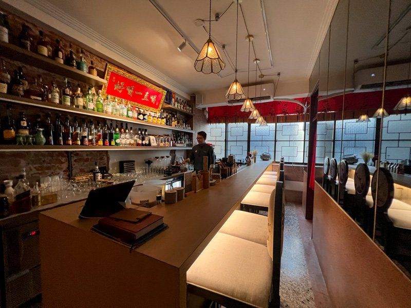 台南酒吧「杏花村Dinner&Bistro」回訪最古色古香的復古小酒樓！