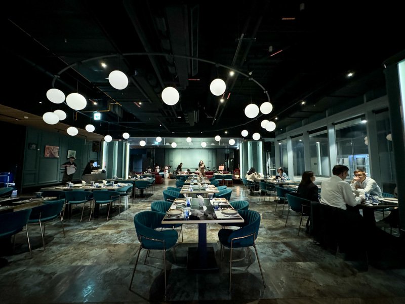 「Fashions 微醺南紡旗艦店」！南紡最美餐酒館！情侶約會，派對尾牙超推薦