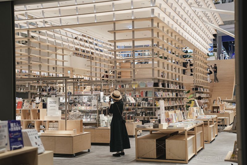 最美書店在新竹 蔦屋書店 TSUTAYA BOOKSTORE
