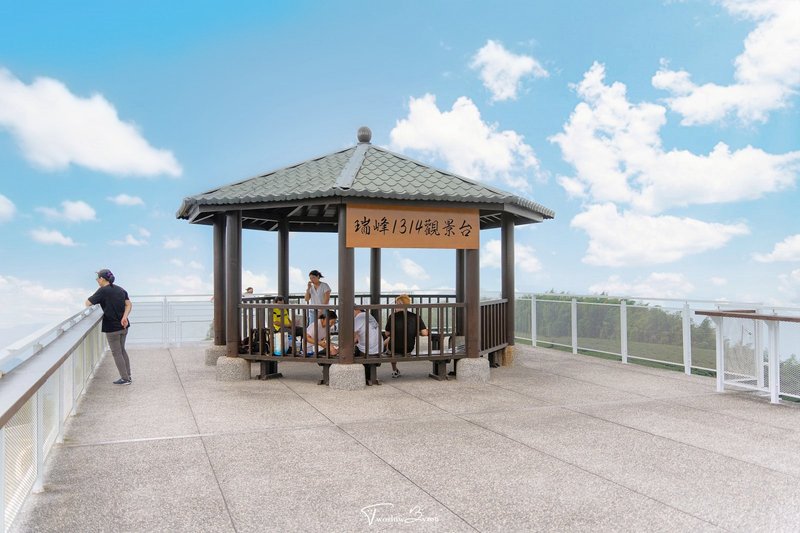 1314觀景台｜一生一世愛情塔和滿山的茶園，情侶必拍的熱門景點