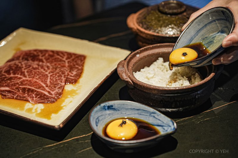 山上走走 日式無菜單燒肉專門店｜宛如置身海底隧道享用燒肉料理